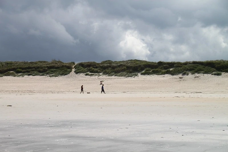 where to elope on the beach - brittany