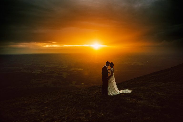 Danielle & Dirk – an overnight elopement on top of a volcano