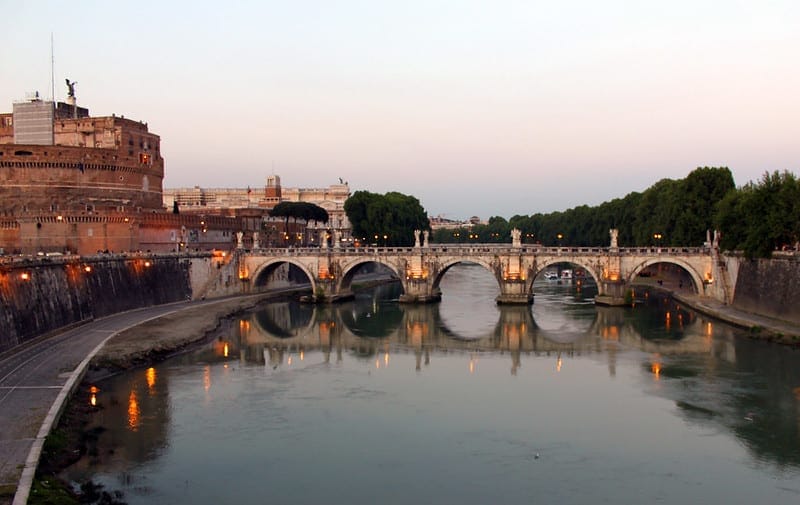 the best and most beautiful places to elope in the world - rome