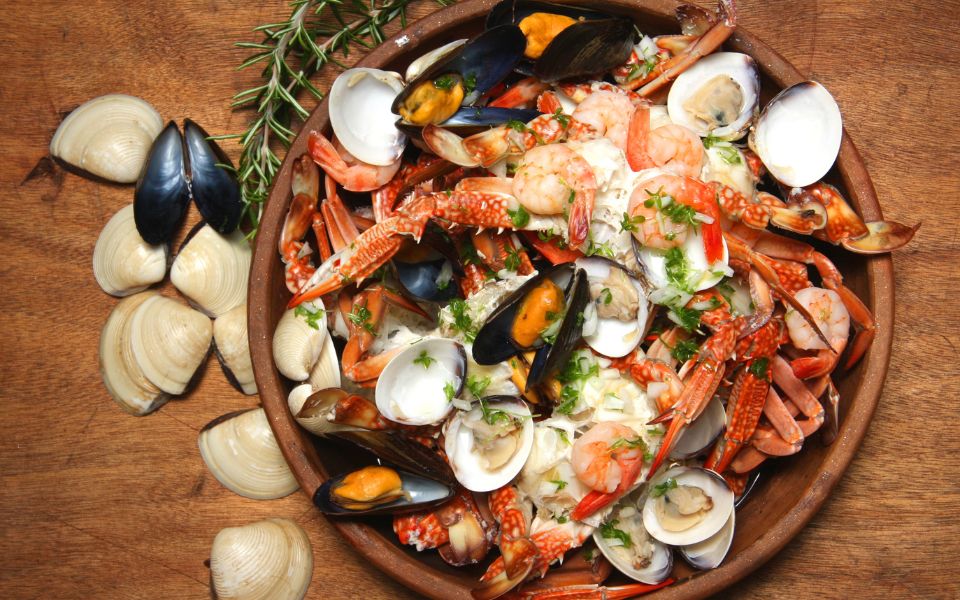What to eat on your Florida elopement - fresh seafood