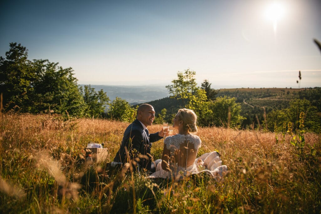 Sunset elopement in Central France