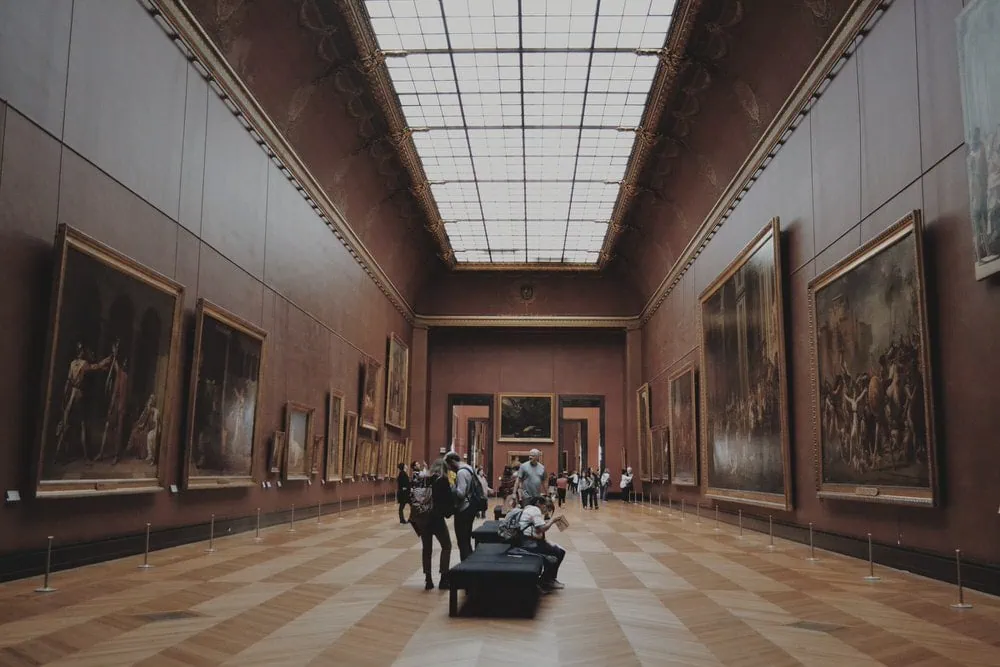 Unique things to do when you elope in France - visit a museum
