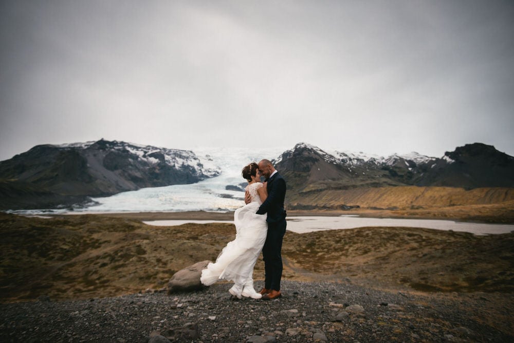 Iceland elopement example - couple photos in the glaciers