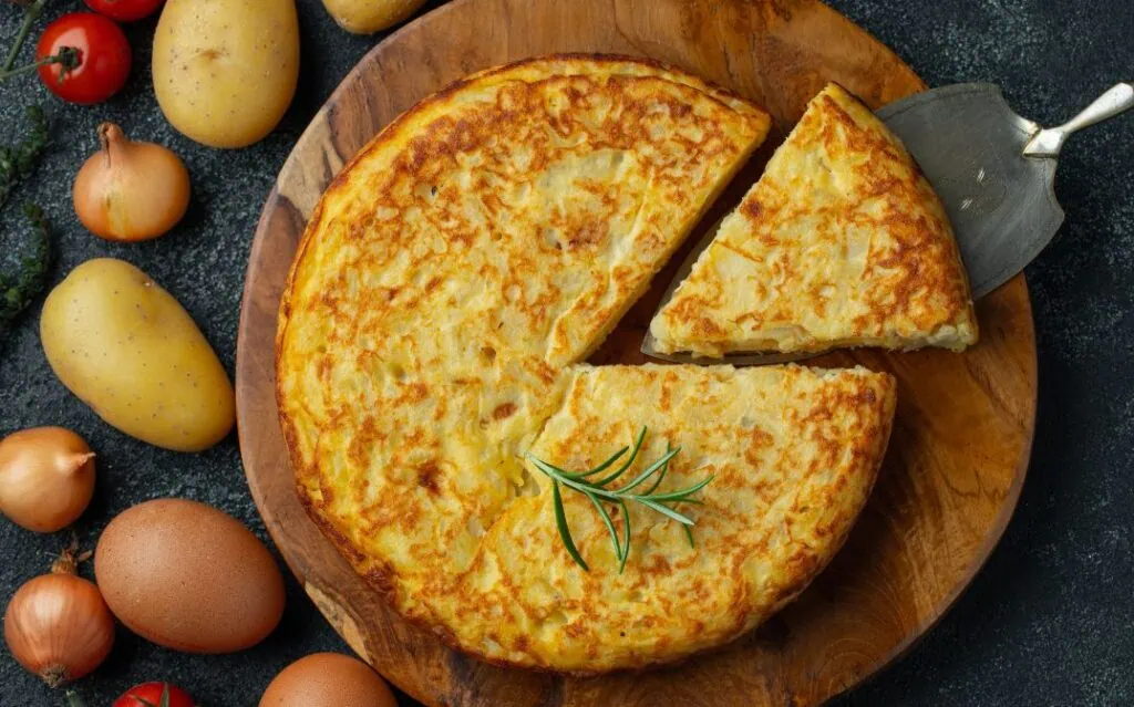 What to eat on your Spain elopement - Tortilla Espanola