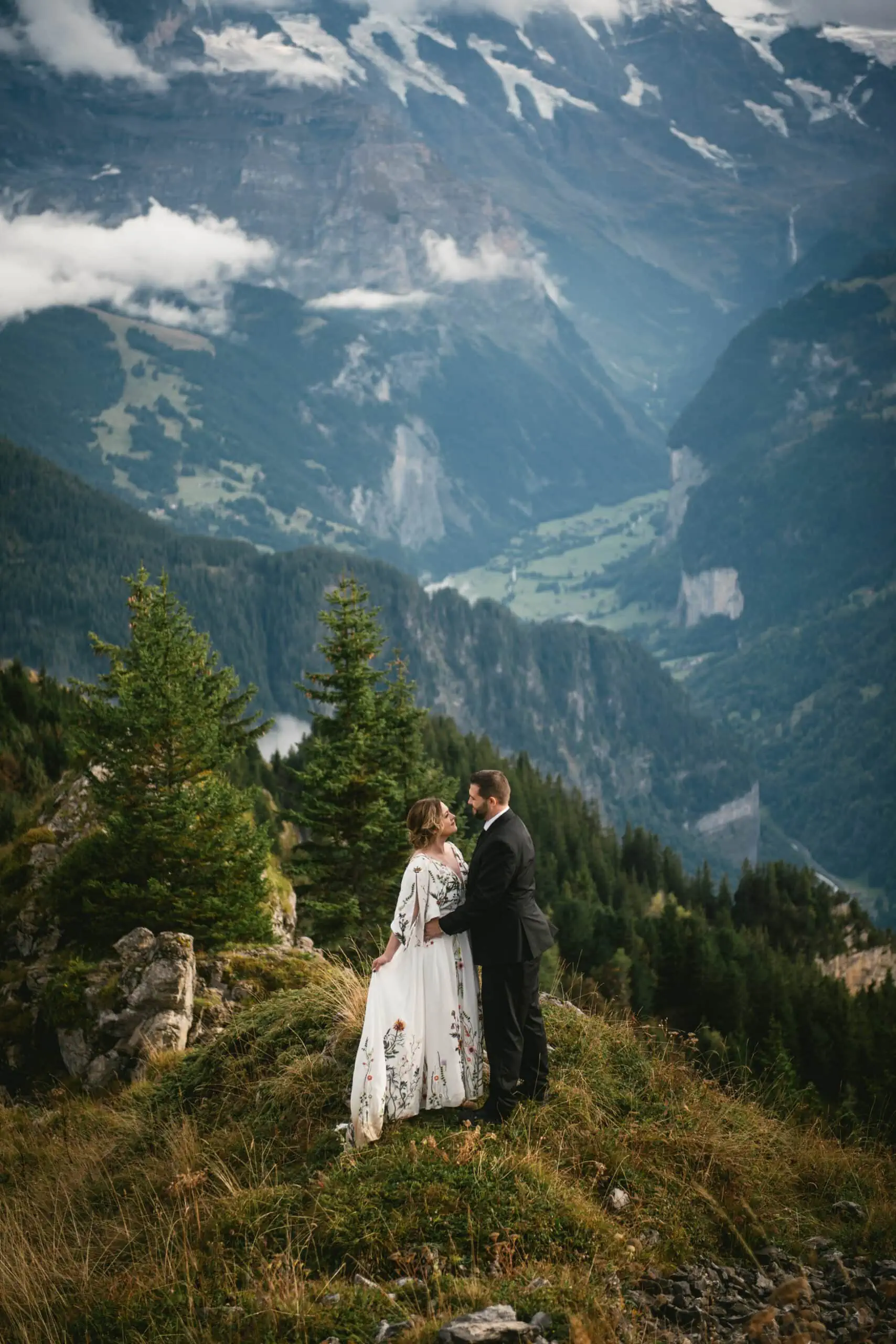 Switzerland elopement example by a lake