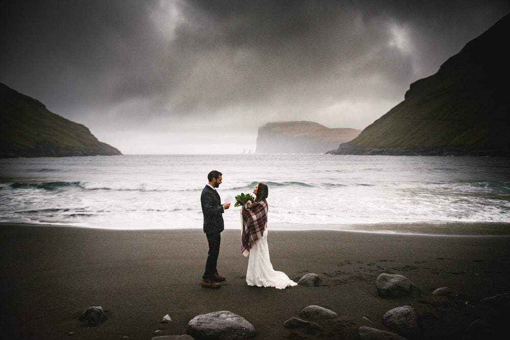 Faroe islands elopement example - ceremony on the beach
