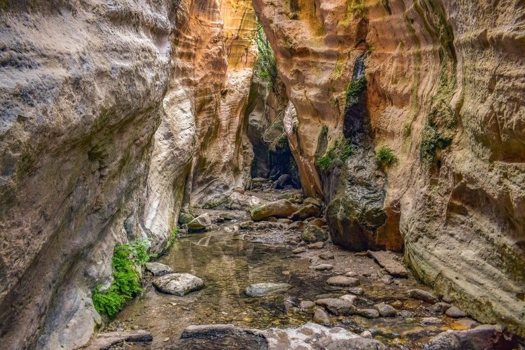 Where to elope in Cyprus - the Avakas gorge