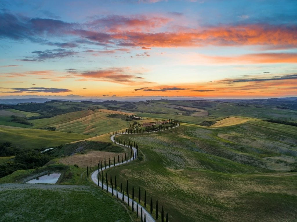 Tuscany elopement packages all inclusive