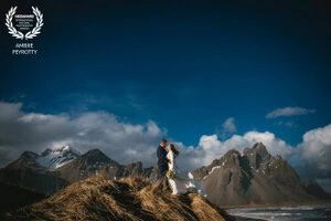 Couple sharing their positive testimonial about Zephyr & Luna’s elopement services.