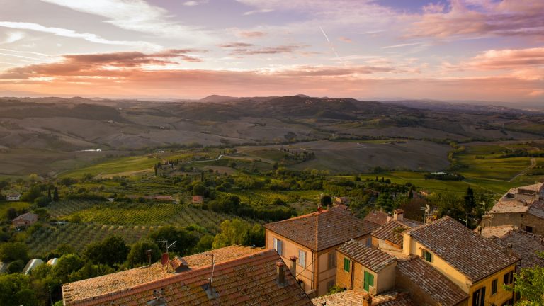 15 Best Places to Get Married When Eloping in Italy