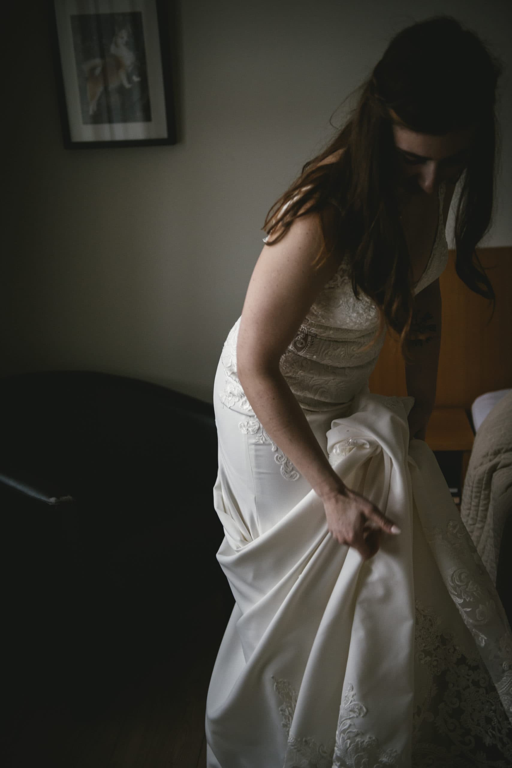 Getting ready Iceland elopement