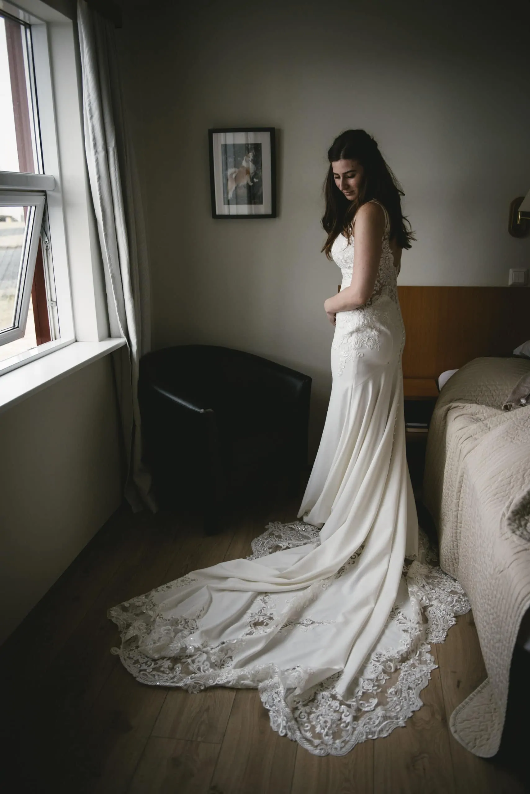 Getting ready Iceland elopement