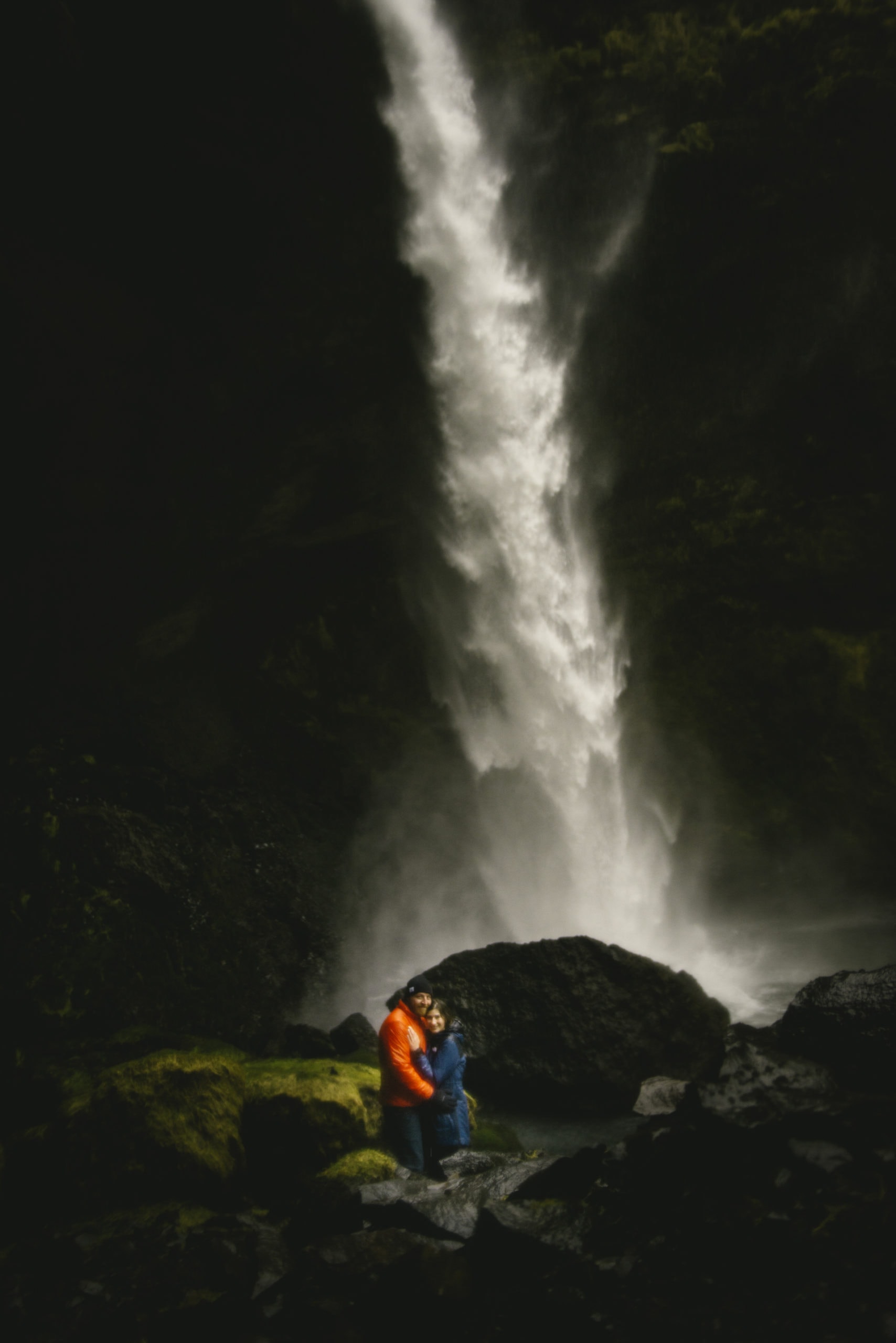 Kvernufoss waterfall couple photoshoot