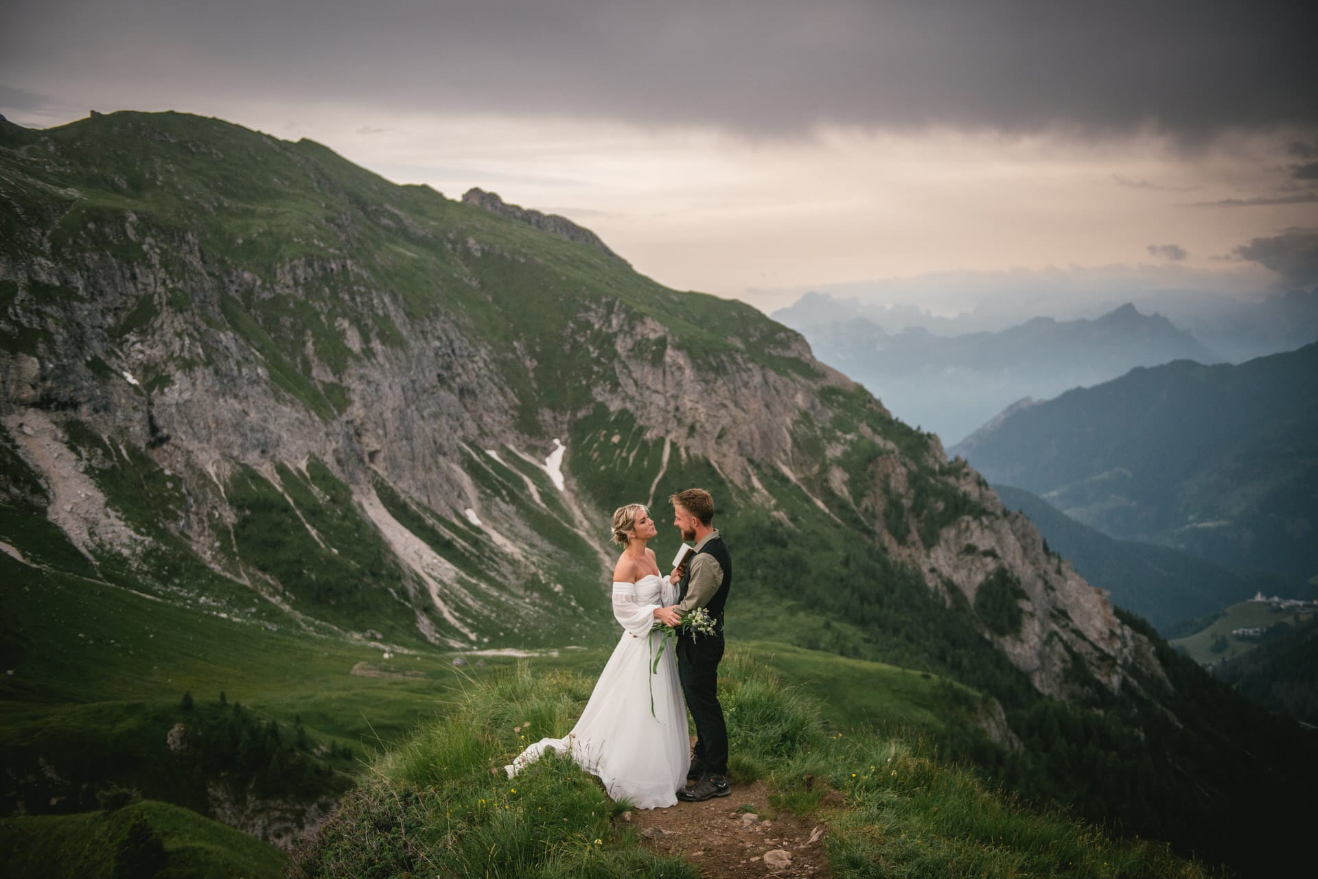 Dolomites elopement ceremony in Italy
