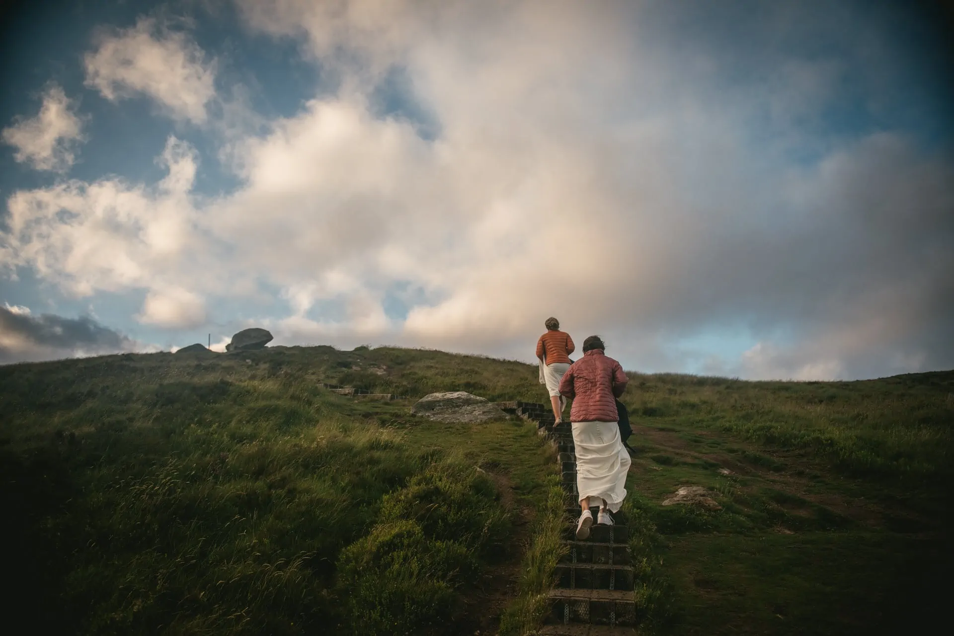 Same-sex adventure elopement in the wicklow Mountains NP in Ireland