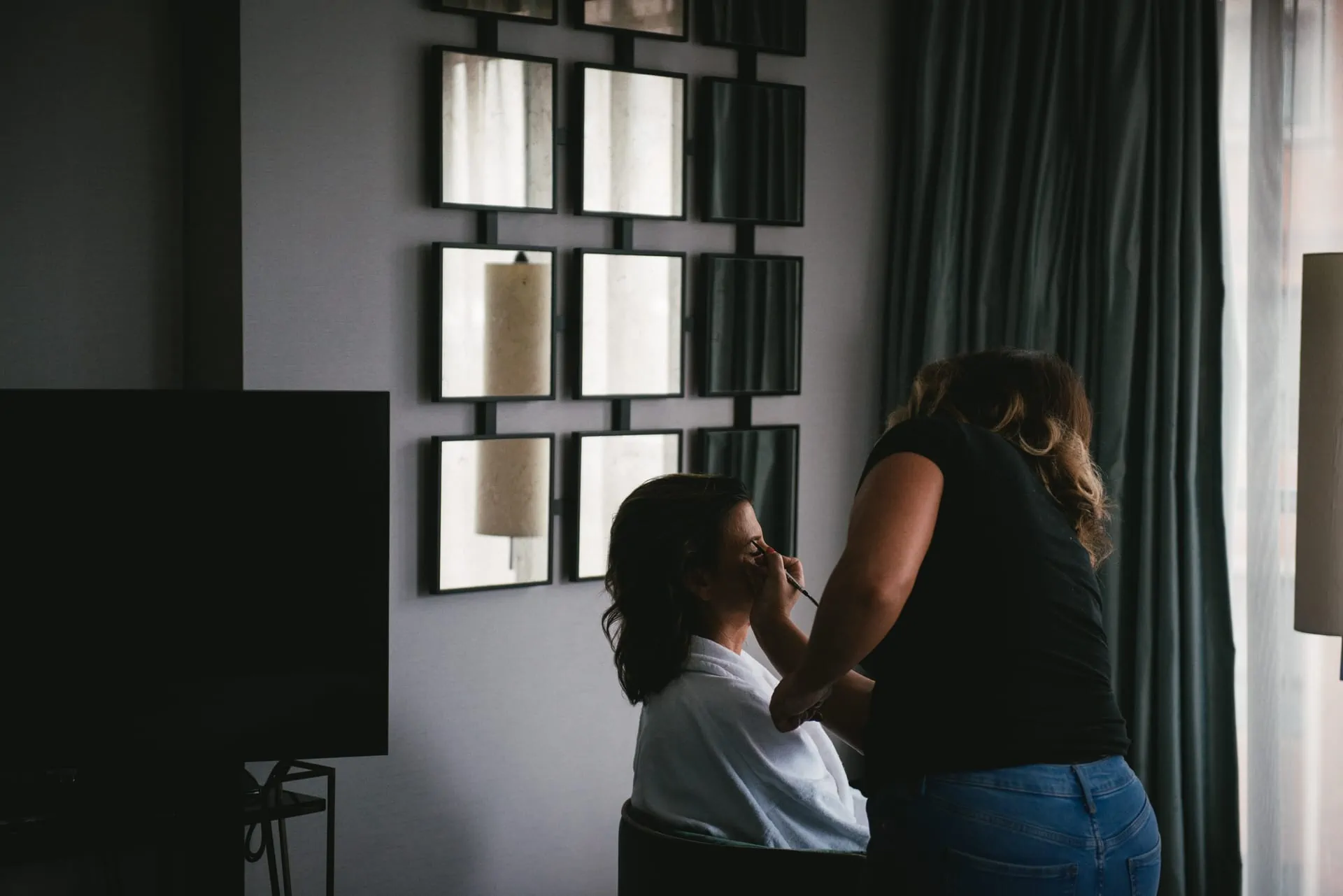 Getting ready for an elopement in Belfast - the Fitzwilliam