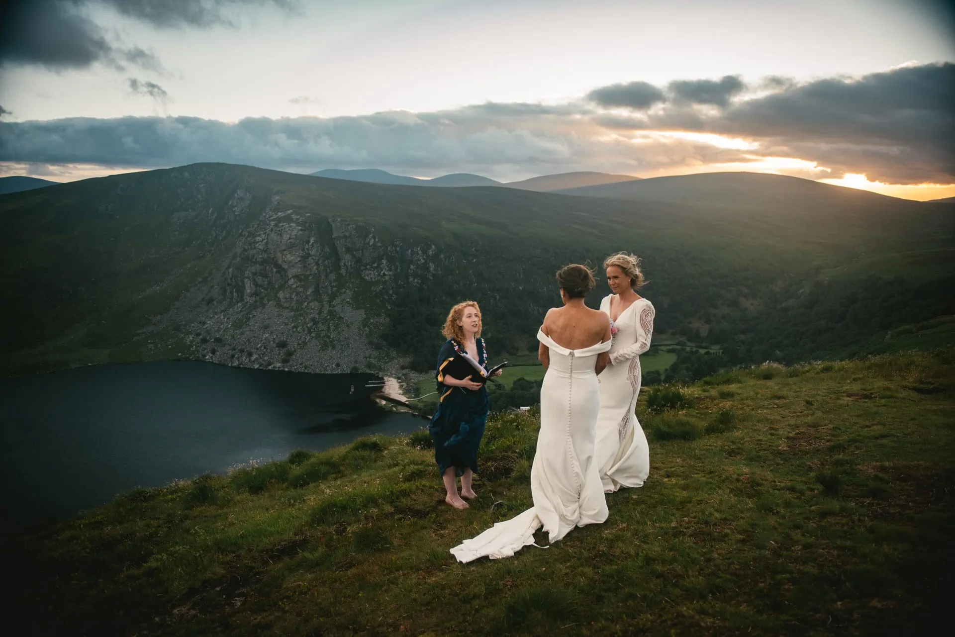 Same-sex adventure elopement in the wicklow Mountains NP in Ireland