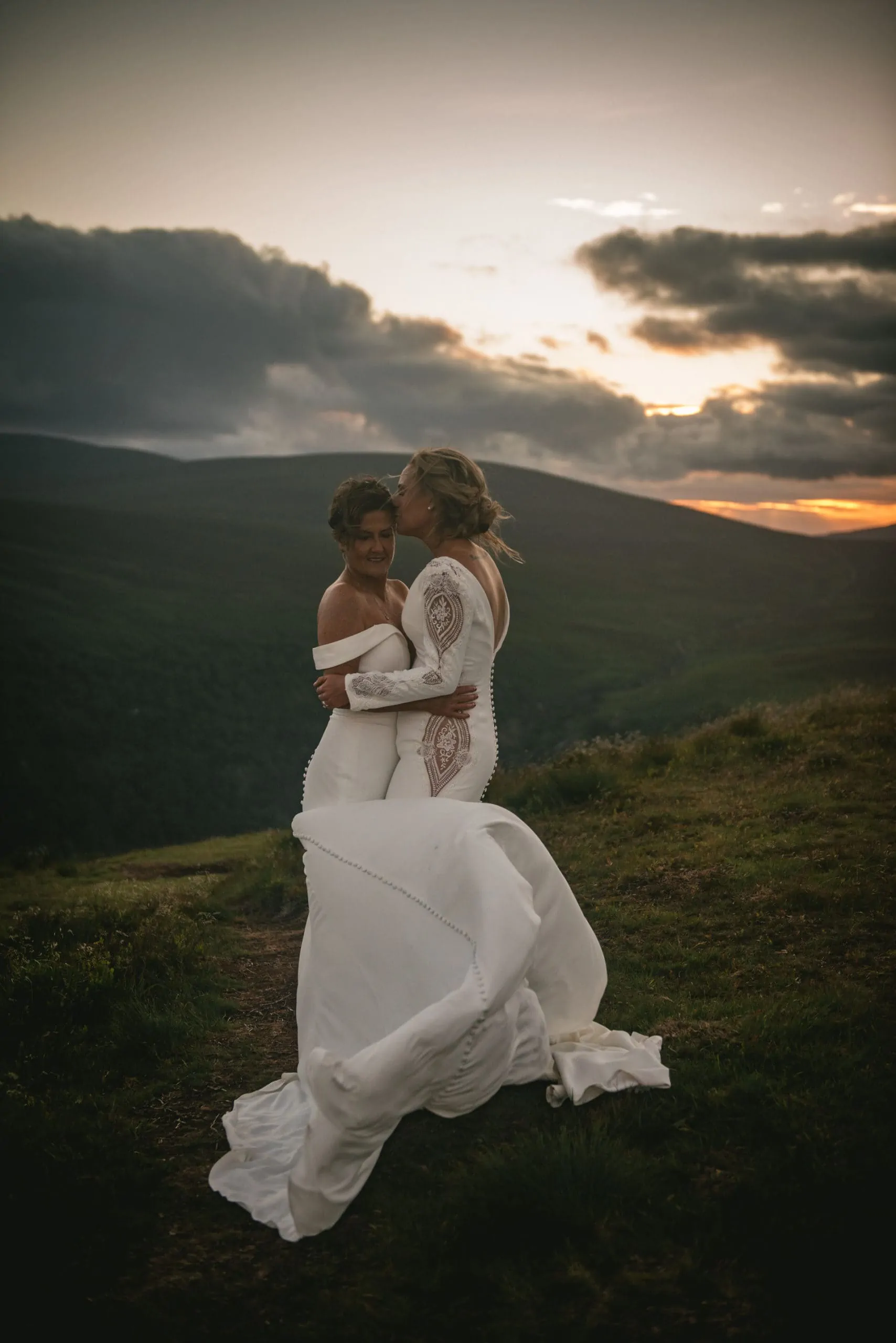 Same-sex adventure elopement in the wicklow Mountains NP in Ireland