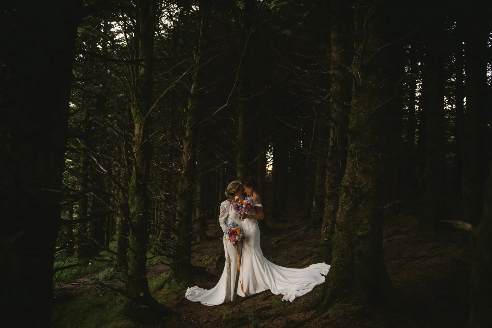 Same-sex adventure elopement in the wicklow Mountains NP in Ireland