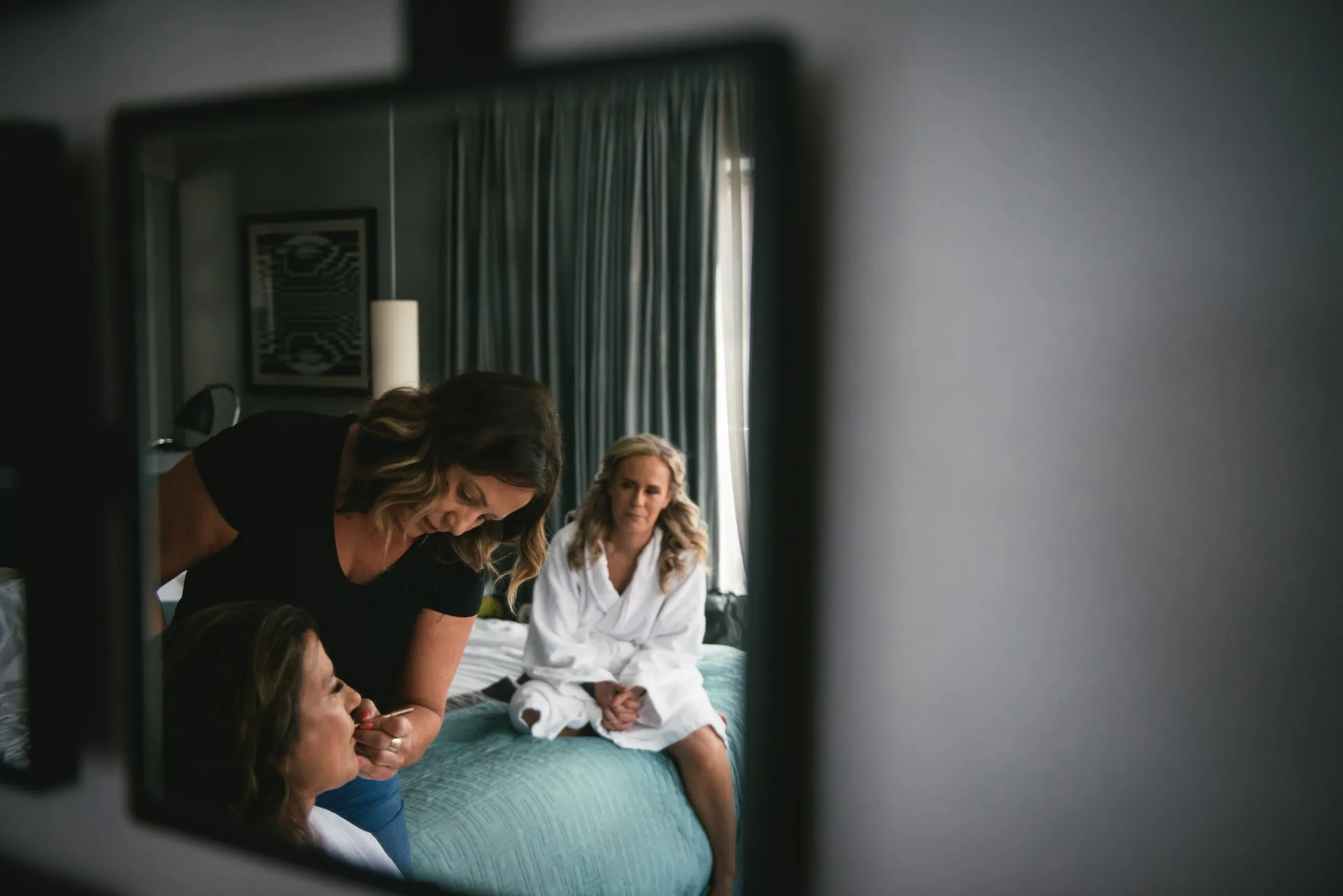 Getting ready for an elopement in Belfast - the Fitzwilliam