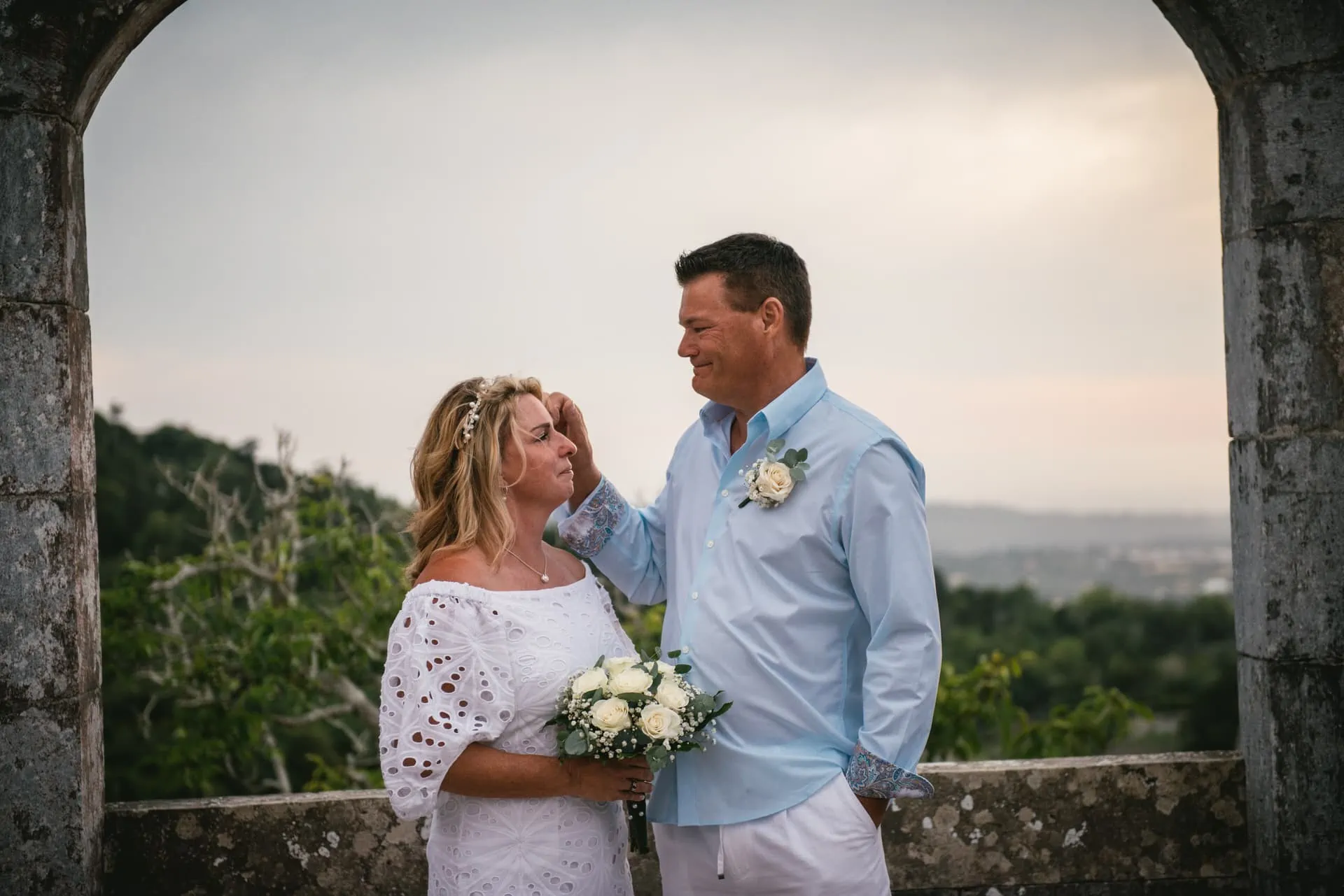 Elopement in Portugal near Lisbon