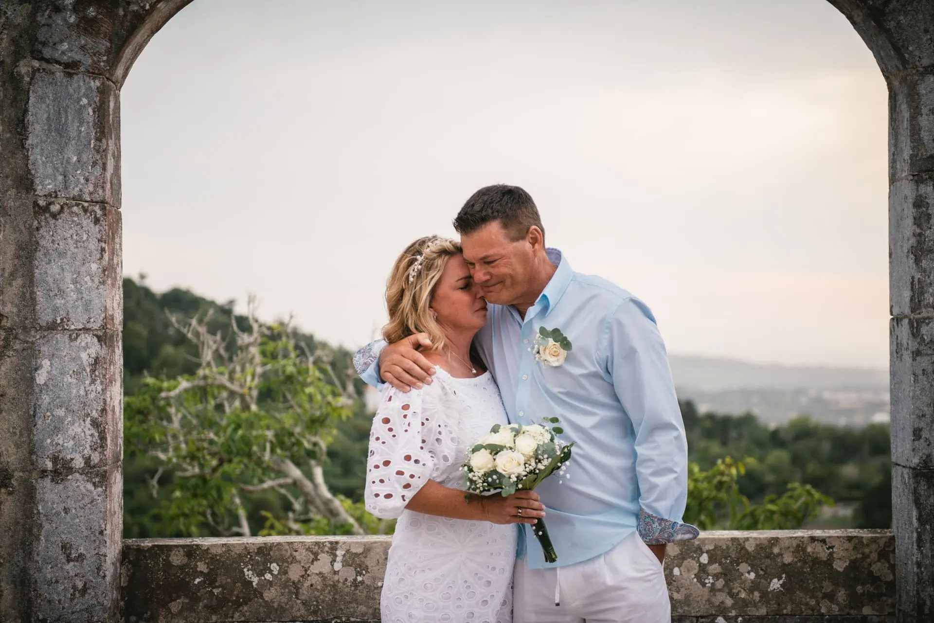 Elopement in Portugal near Lisbon
