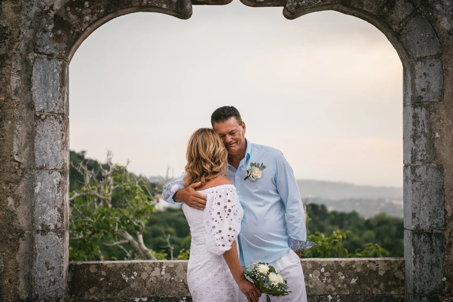 Elopement in Portugal near Lisbon