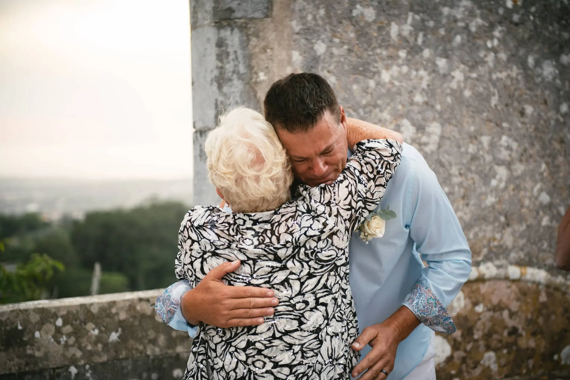 Elopement in Portugal near Lisbon