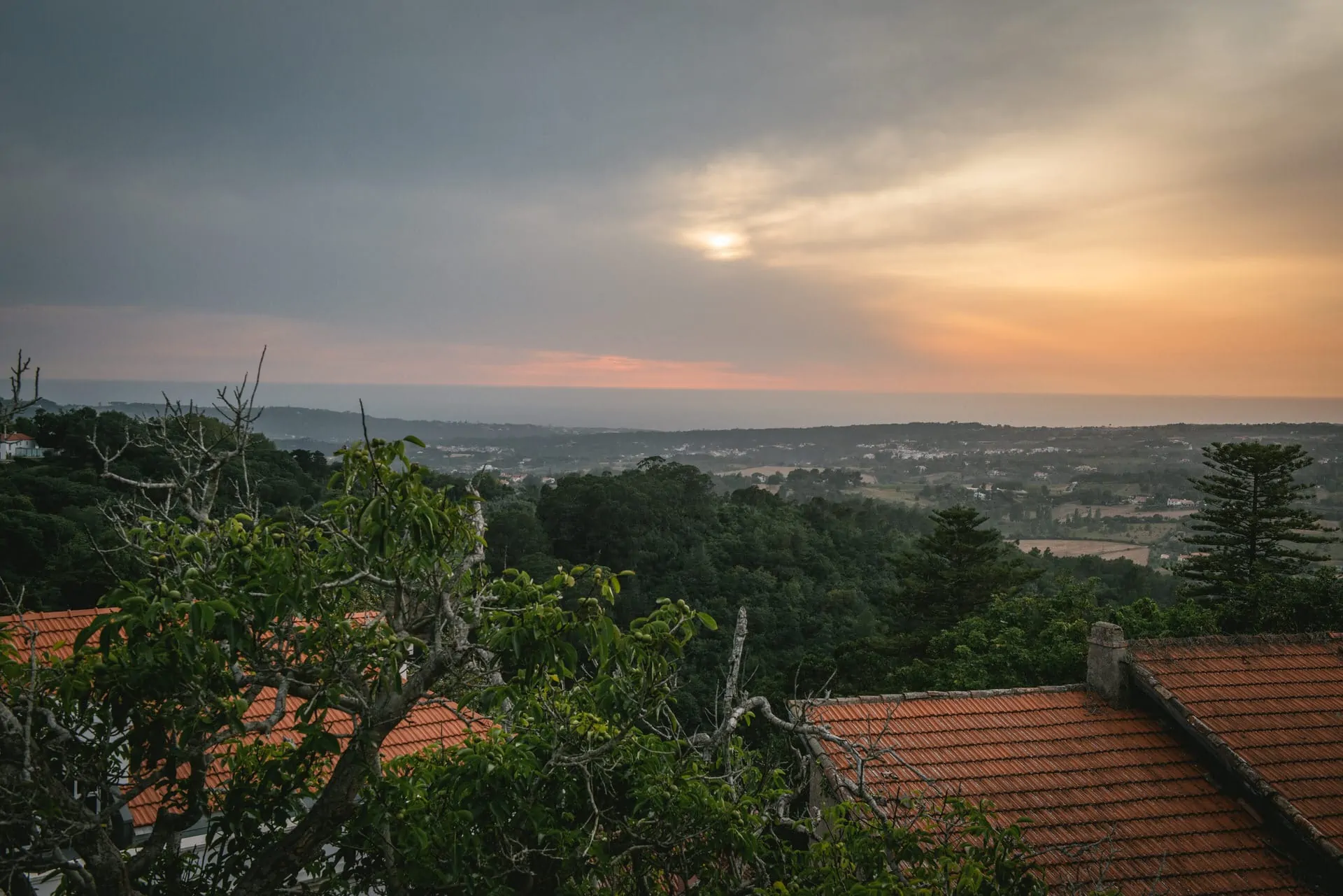 Elopement in Portugal near Lisbon