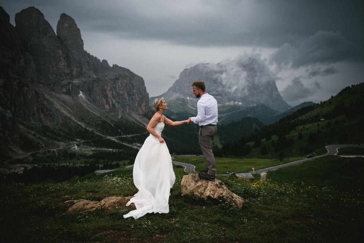 Example of an elopement in Italy - the Dolomites