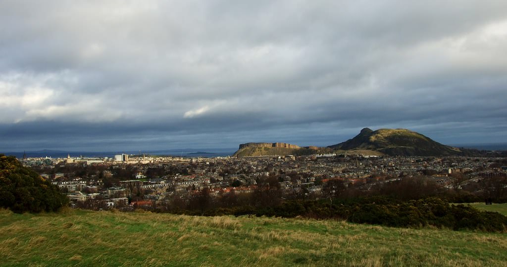 Blackford hill on a gloomy day, overlooking Arthur's seat and the city of Edinburgh, one of the best places to elope in Edinburgh