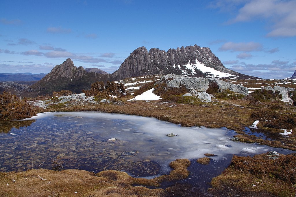 Cradle mountain is located in Lake St Clair national park and is an amazing location to elope in Tasmania