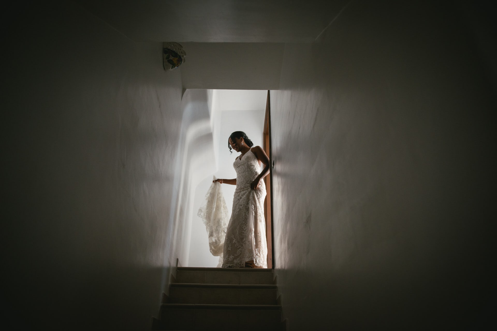 Bride getting ready before her elopement in the amalfi coast