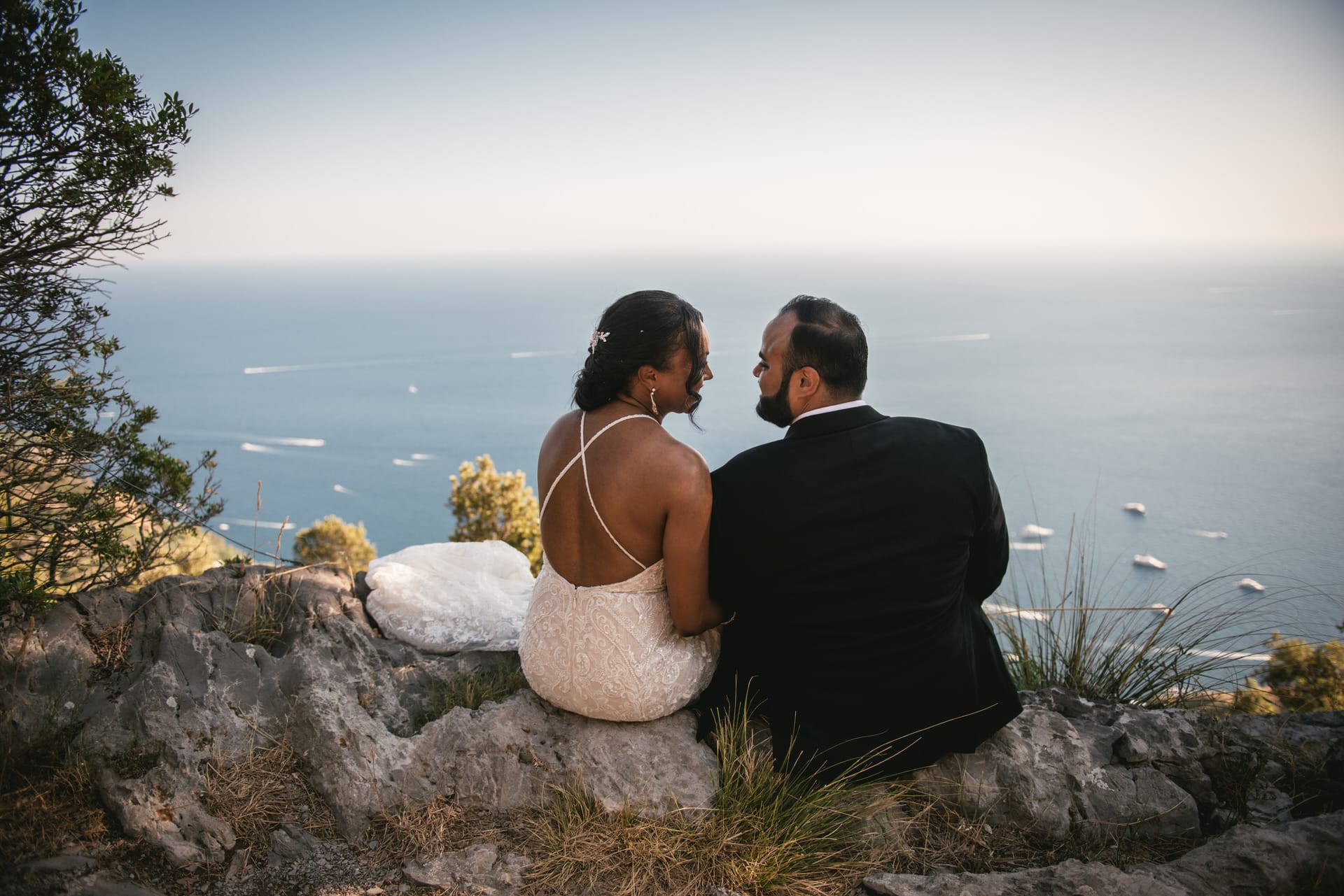 Couple posing during their elopement day on the Amalfi Coast