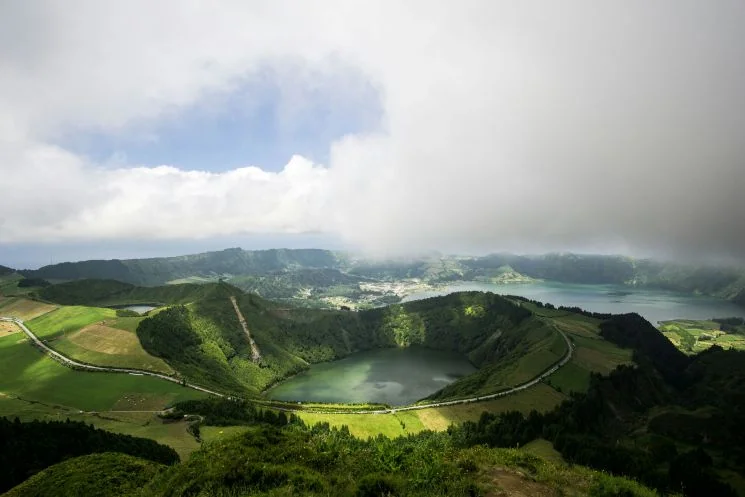 What to do during your Azores elopement - Hiking to a hidden crater lake