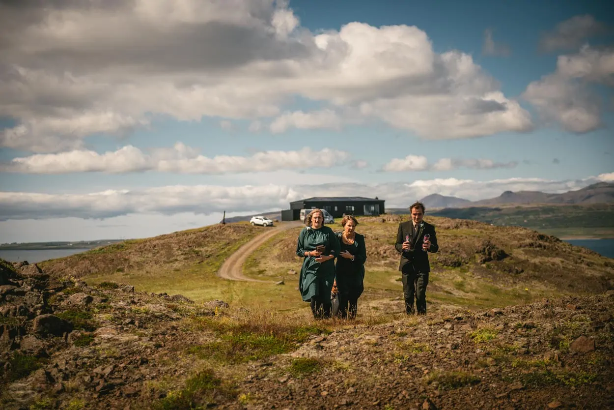 Elopement guests walking towards the elopement ceremony