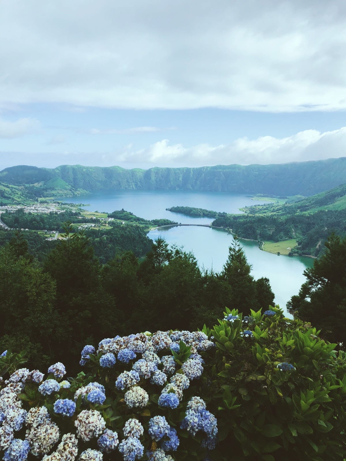 When to elope in the Azores