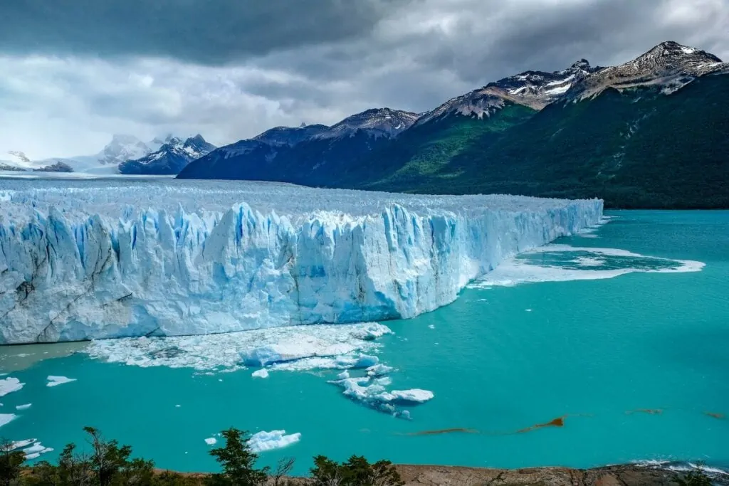 What to wear for your Patagonia elopement