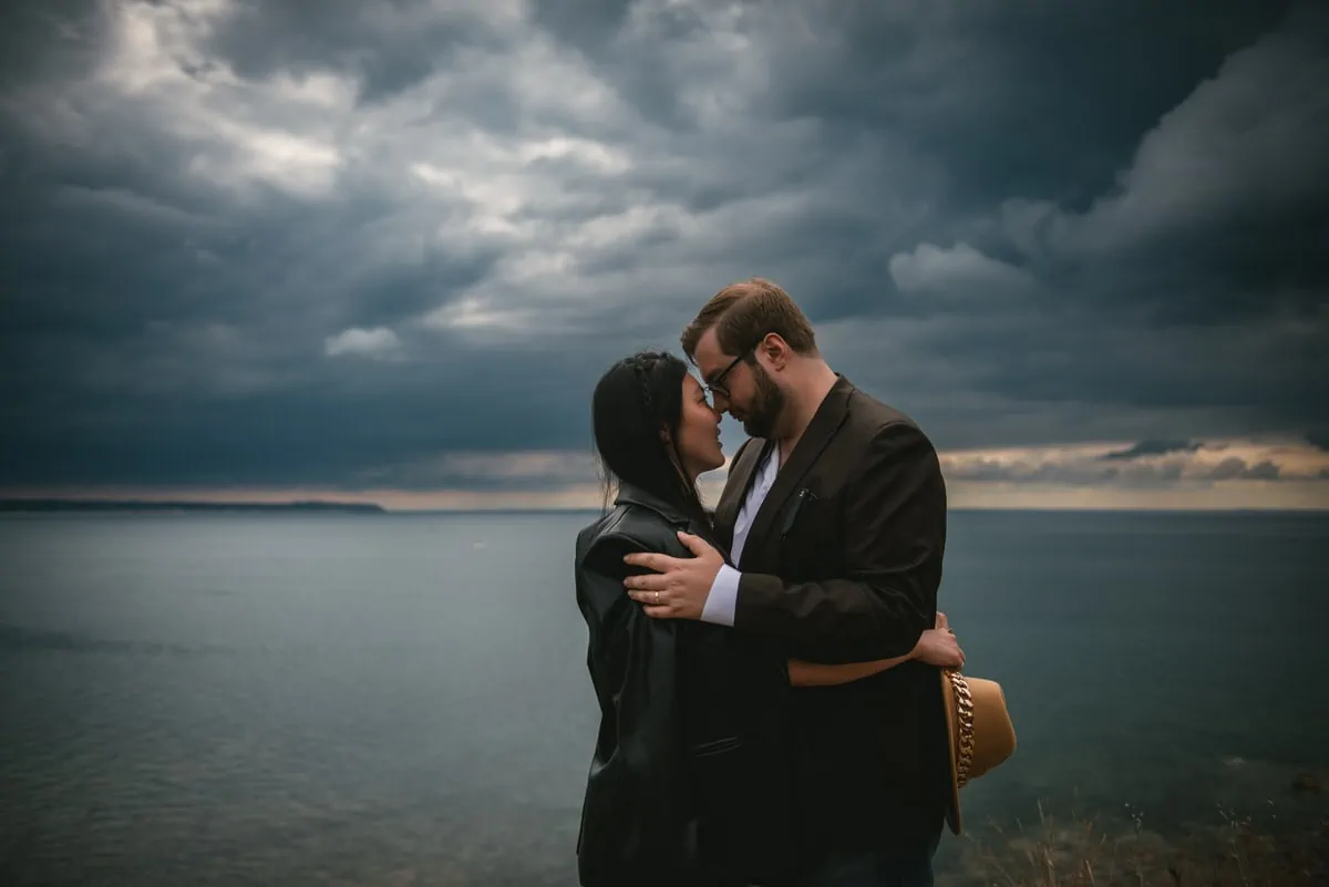 Day-after photoshoot of a couple after their elopement in Normandy