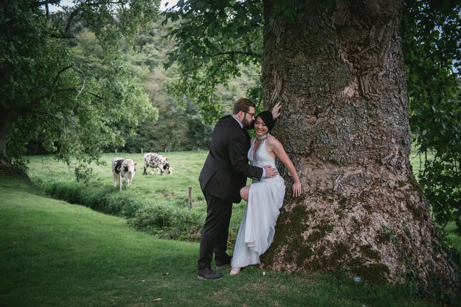Couple eloping in Normandy at the Abbaye d'Hambye ruined chapel