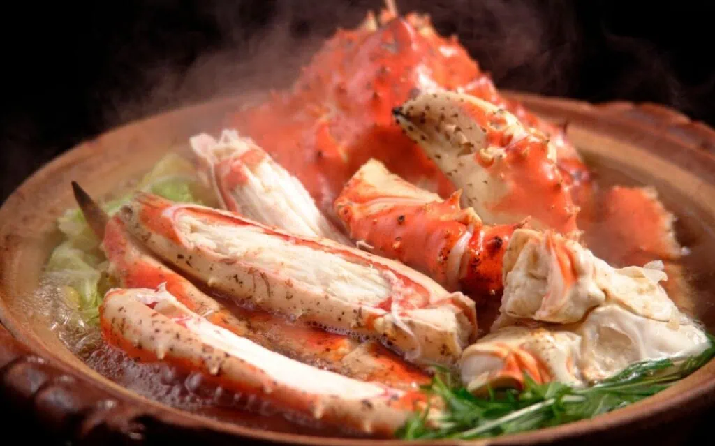 What to eat during your Patagonia elopement - Centolla (King crab)