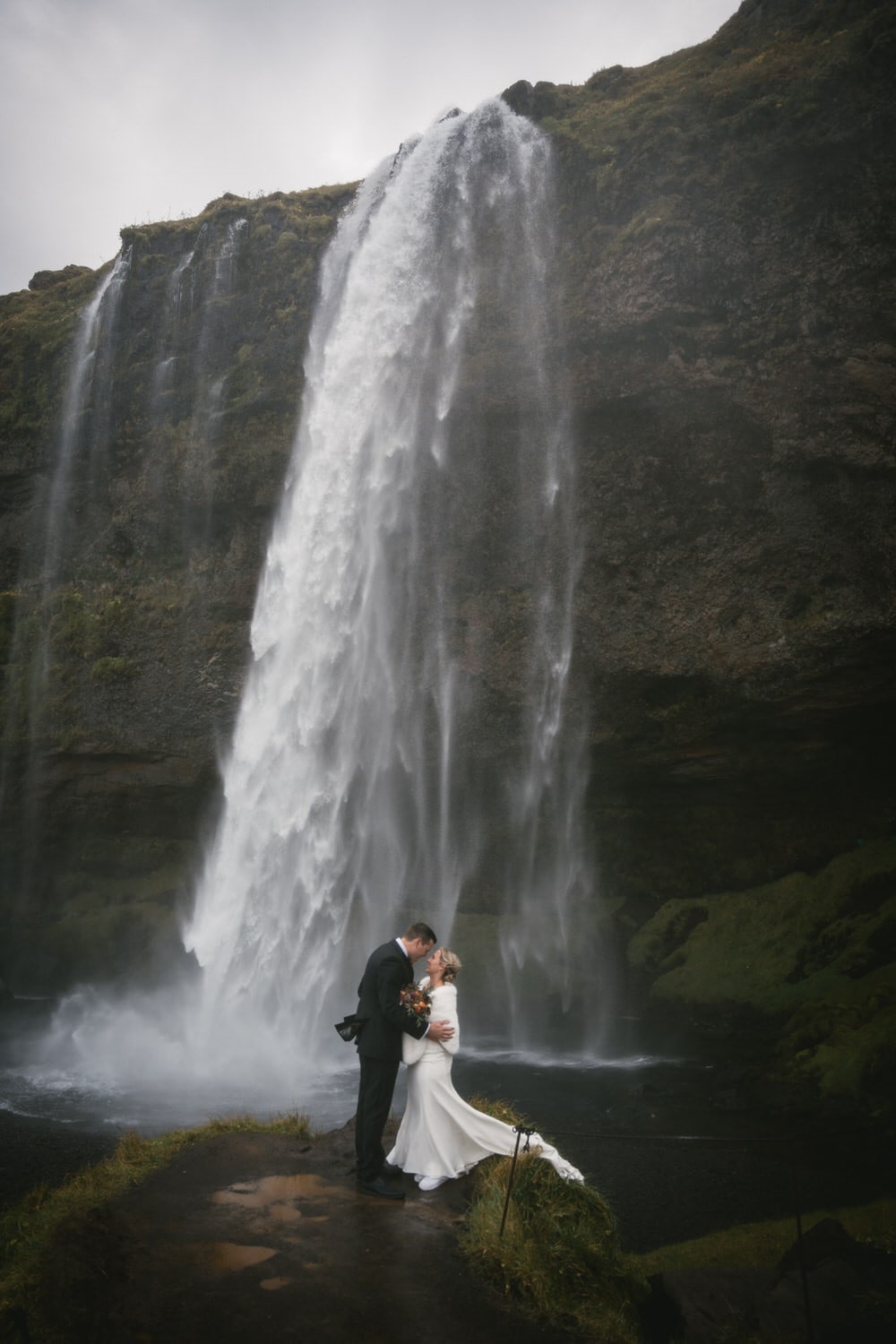 How to legally elope in Iceland