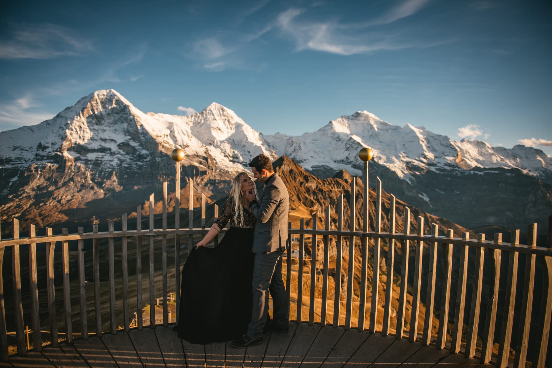 Couple kissing at the royal walk on their elopement day in Switzerland
