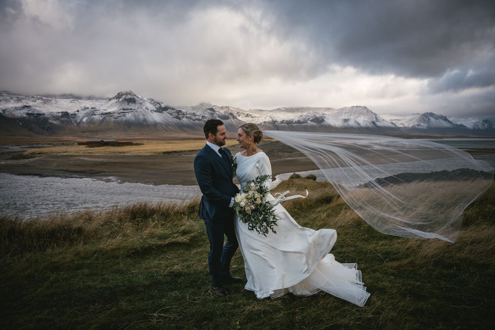 What to wear to elope in Iceland