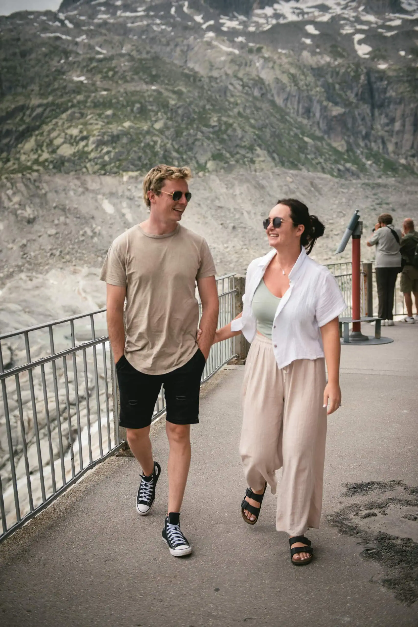 Enchanted trail, eternal love - Emily & Luke's hiking elopement.