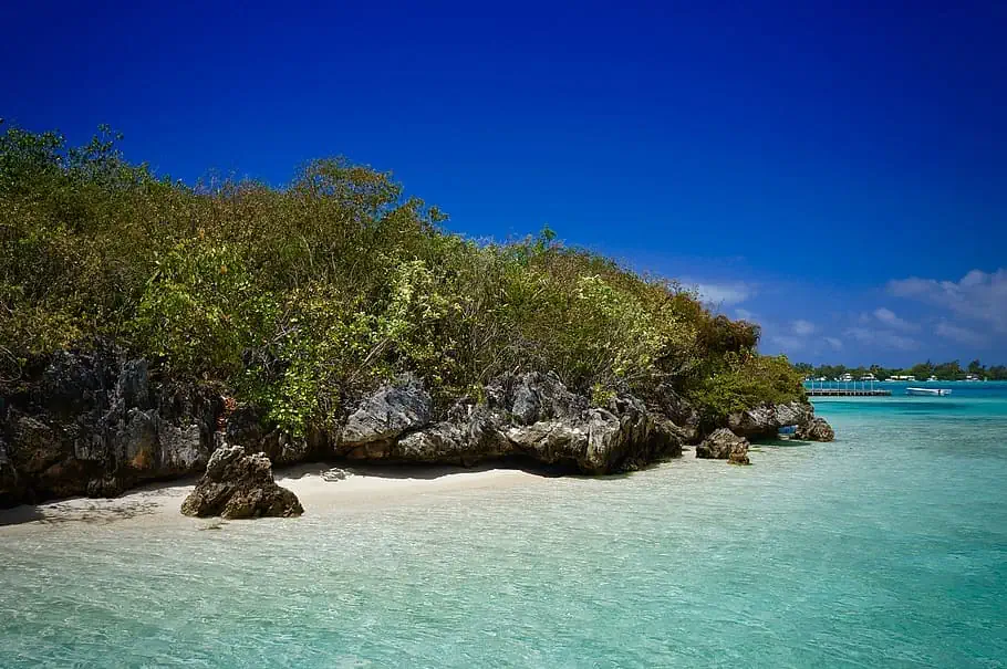 Where to plan your Mauritius elopement - ile aux aigrettes