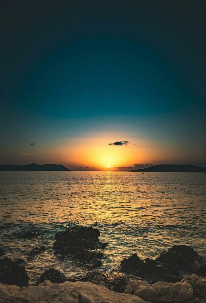 When to elope on Prince Edward Island