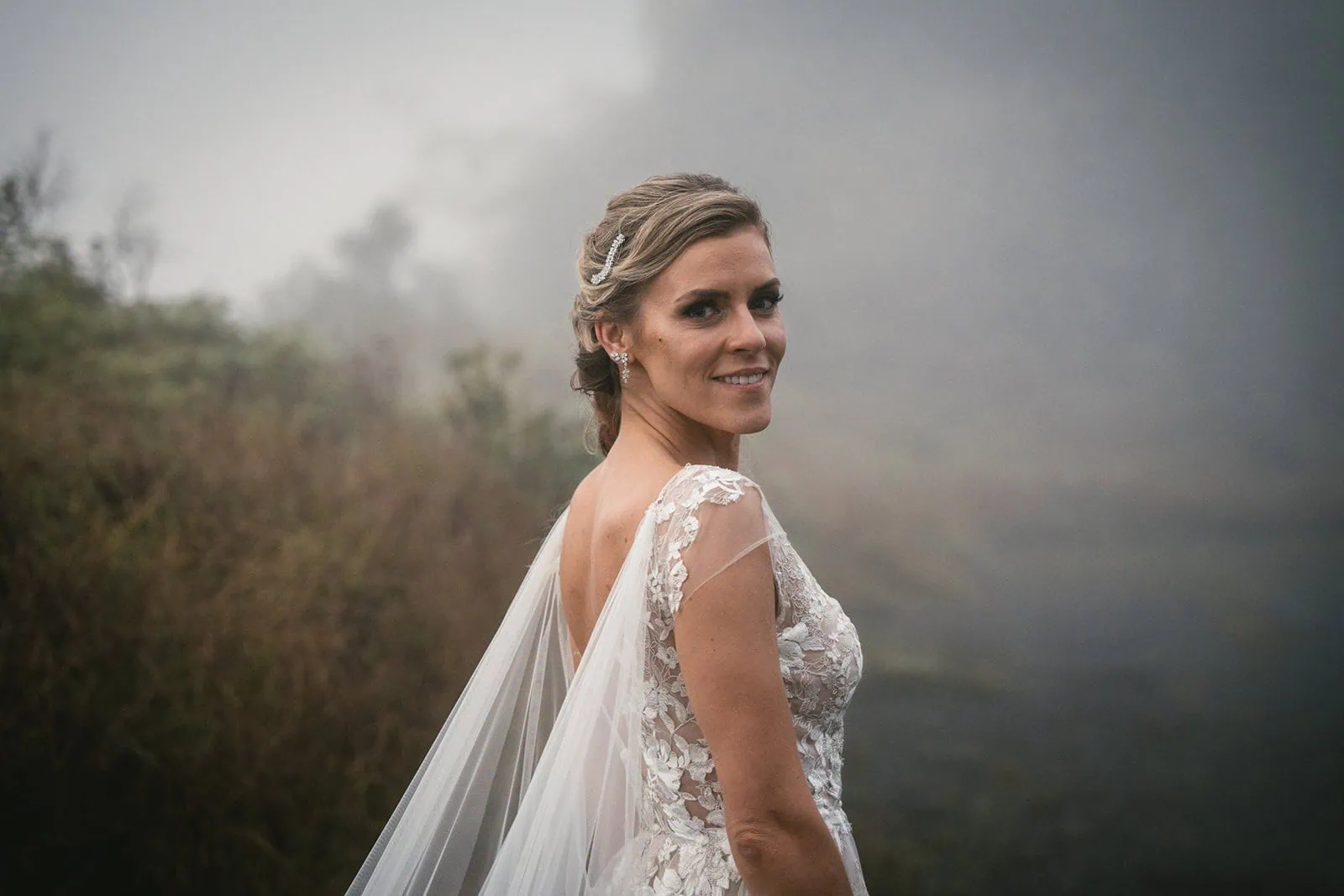 French Polynesia elopement: portrait of the bride