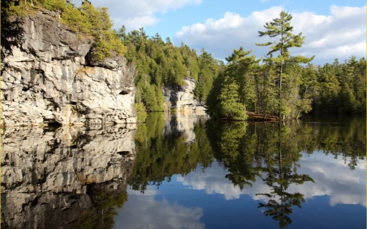 Ontario elopement guide - the ultimate guide to elope in Ontario