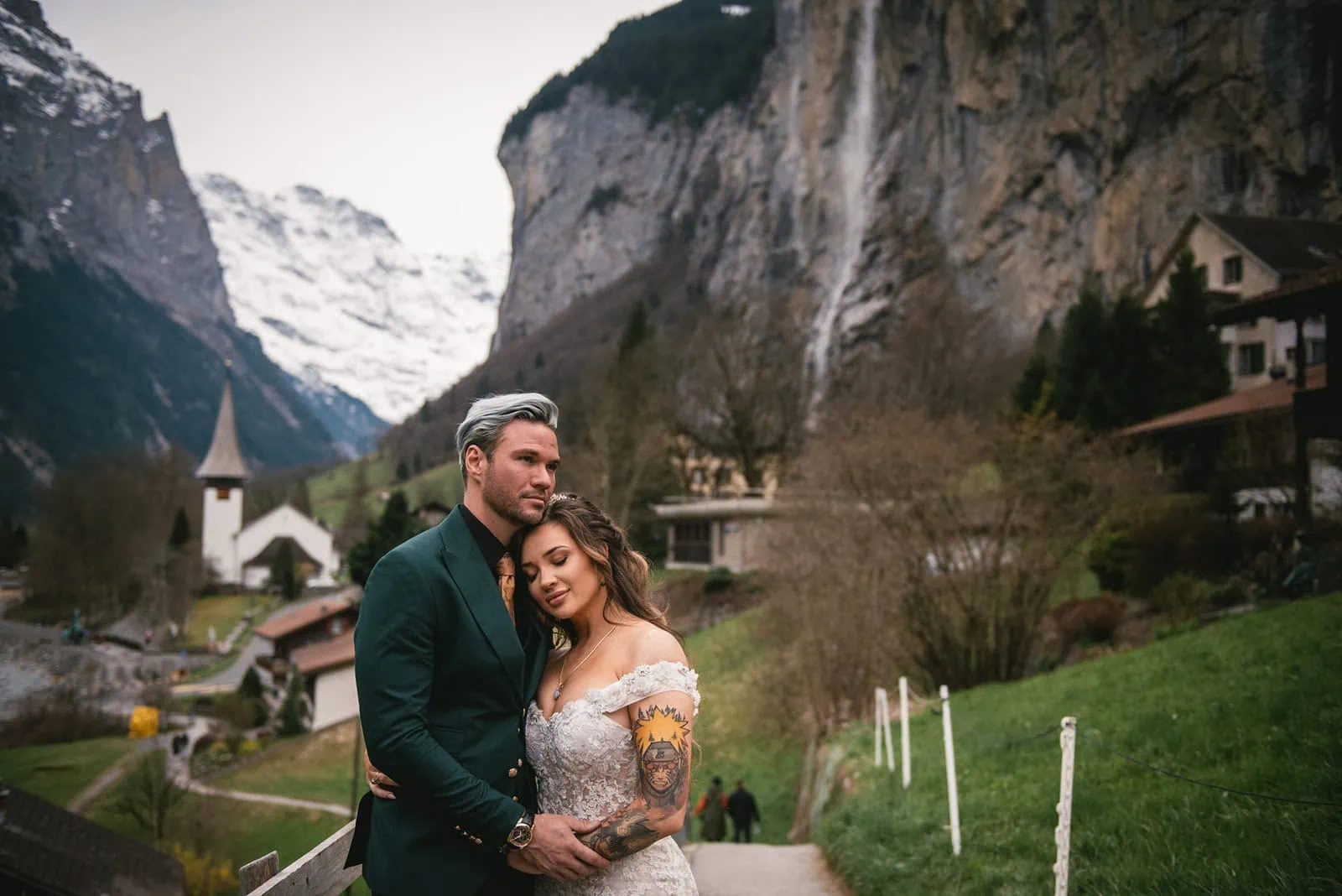 Grindelwald elopement romantic scenery